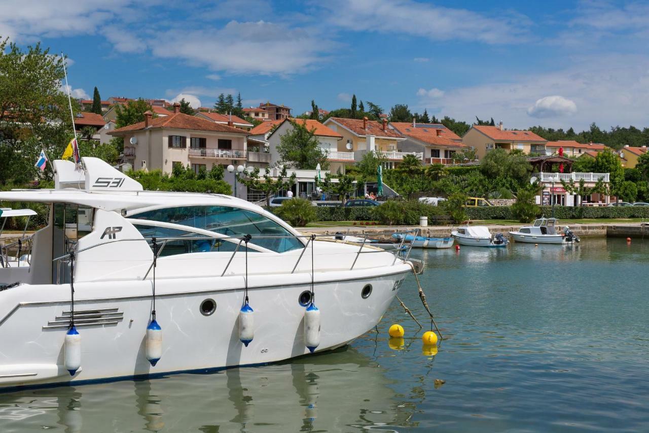 Villa Toic By The Seaside With Beautiful Seaview Čižići Esterno foto